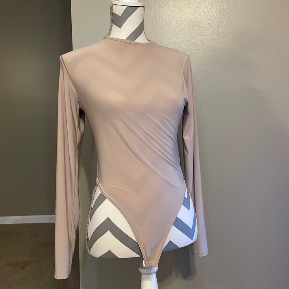 Nude bodysuit